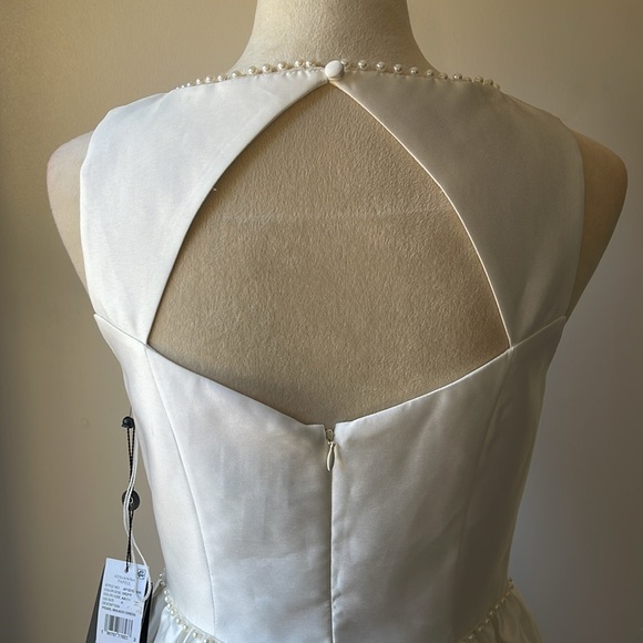 Adrianna Papell ivory pearl Mikado dress size 4 NWT - Picture 4 of 5